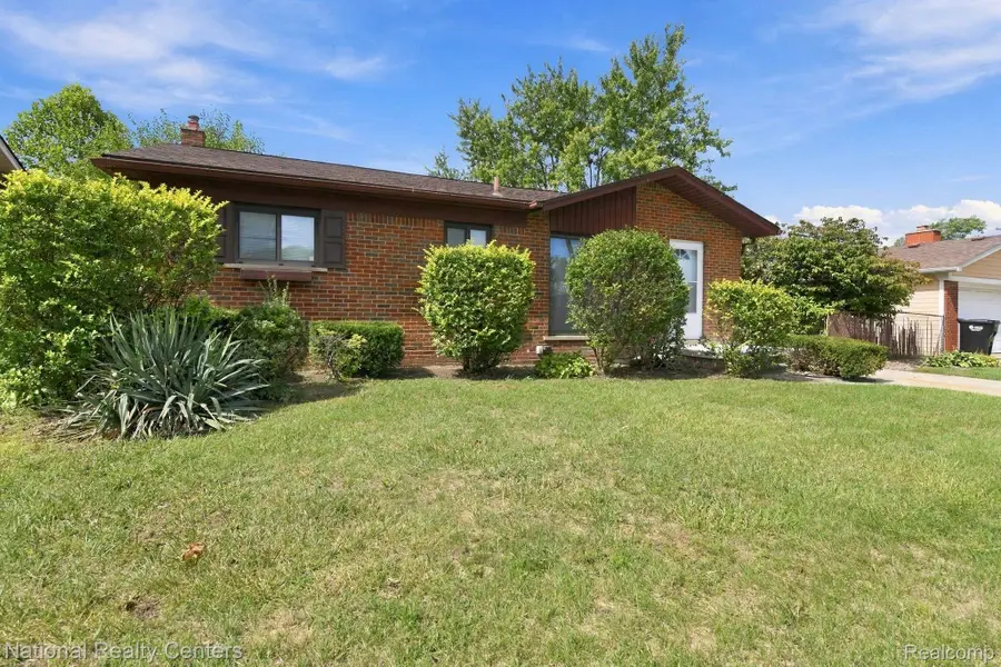 29435 Spoon Avenue, Madison Heights, MI 48071 - #3