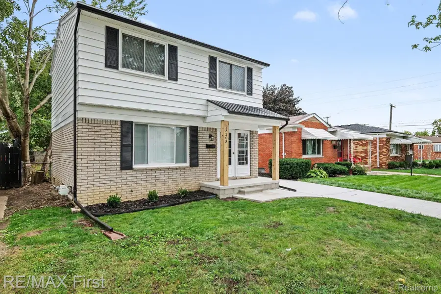 28208 Rockwood Street, Saint Clair Shores, MI 48081 - #3