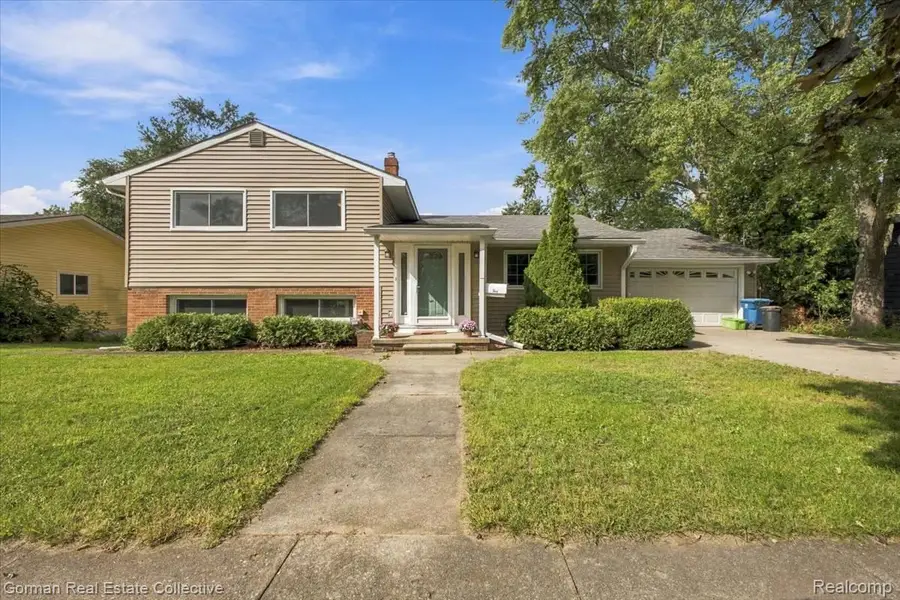11 Jersey Street, Oxford, MI 48371 - #2