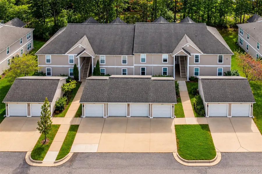 1359 Heatherwood Lane, Ann Arbor, MI 48108 - #2