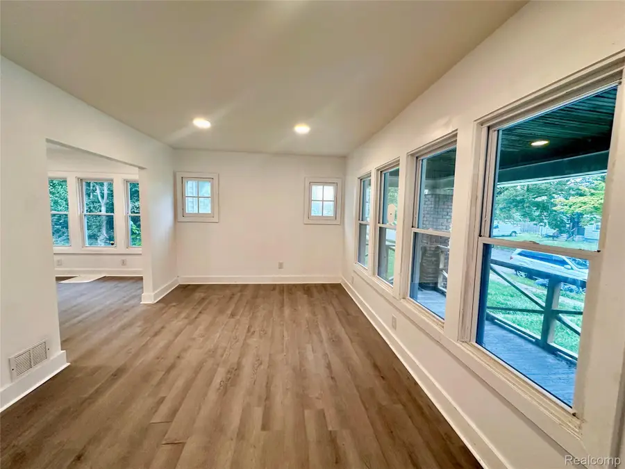 12048 Longview Street, Detroit, MI 48213 - #3