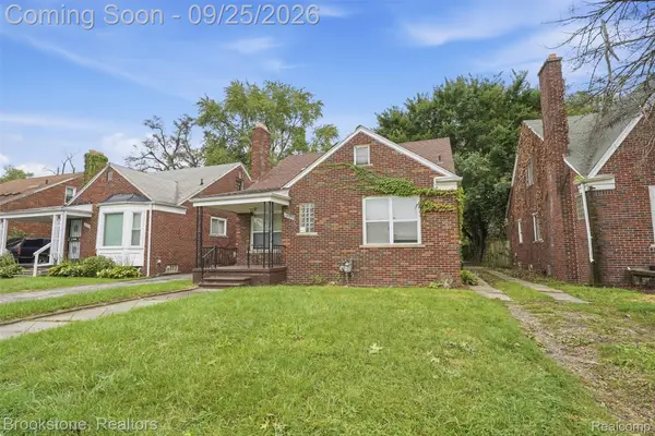 18010 Lesure Street, Detroit, MI 48235