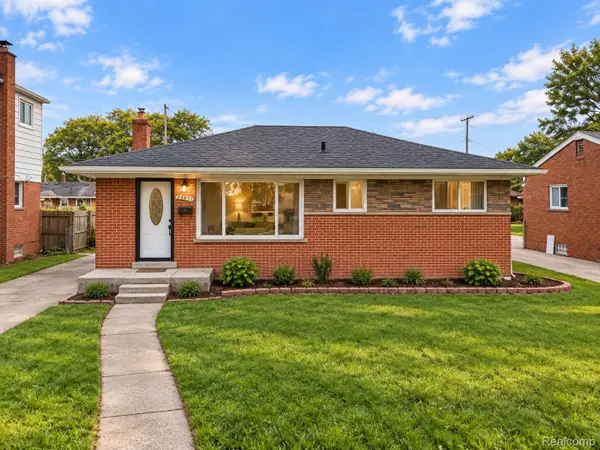 24837 Curie Street, Warren, MI 48091