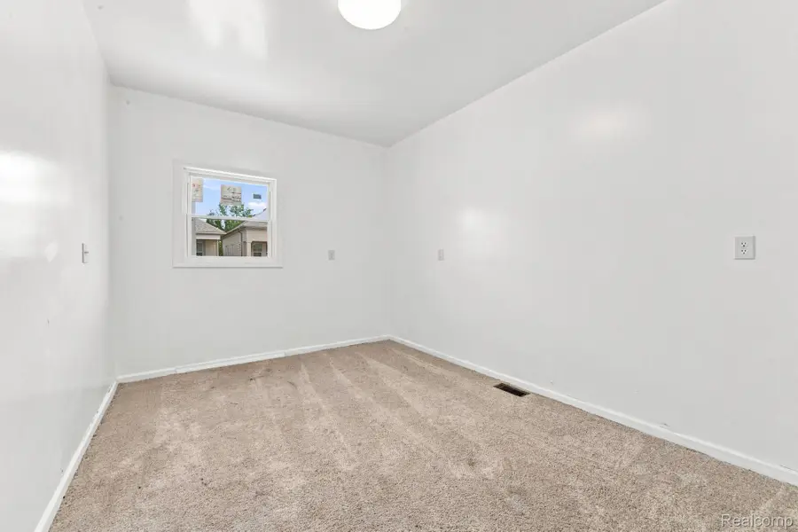 2438 Burnside Street, Detroit, MI 48212 - #3