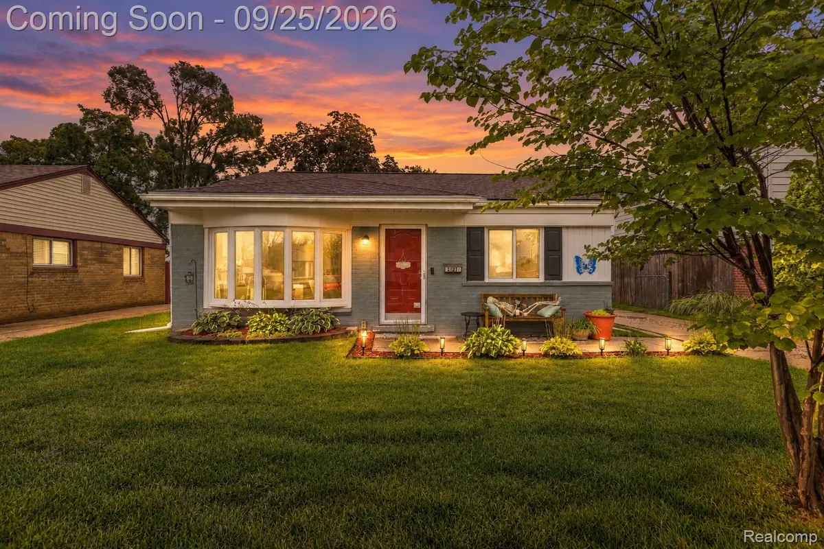 31231 Fernwood Street, Westland, MI 48186 - #1