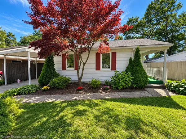 1806 Mansfield Street, PortHuron, MI 48060