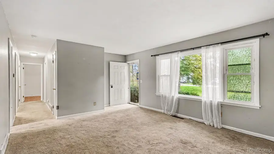 1017 W Marsh Road, Sanford, MI 48657 - #3