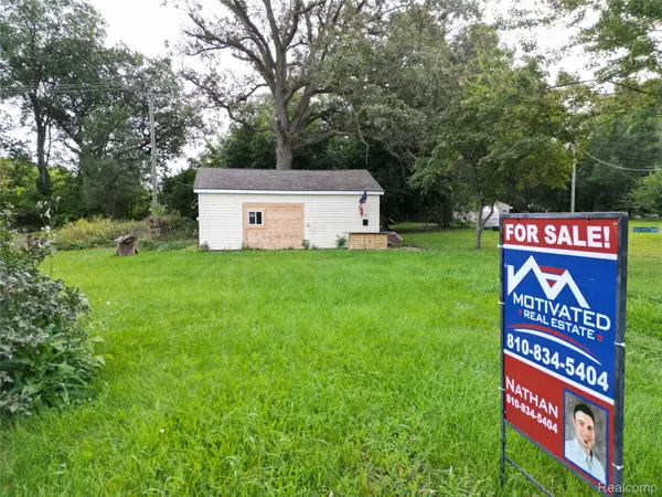 730 10th Street, Sebewaing, MI 48759