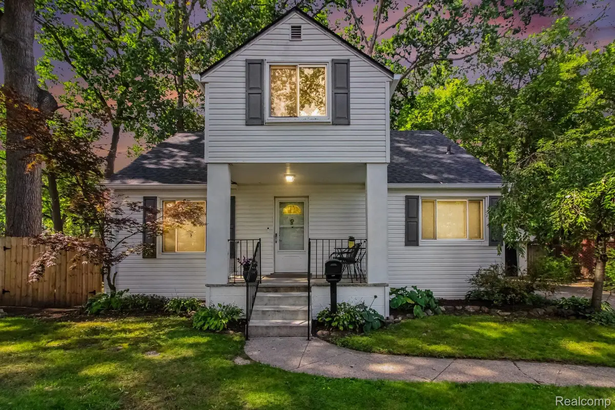 23831 Seneca Street, Oak Park, MI 48237 - #1