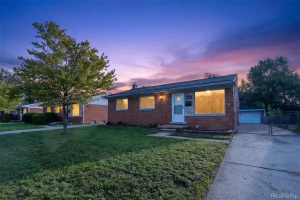 27754 Townley Avenue, MadisonHeights, MI 48071