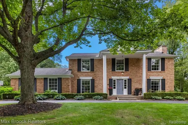 545 Whitehall Road, BloomfieldHills, MI 48304