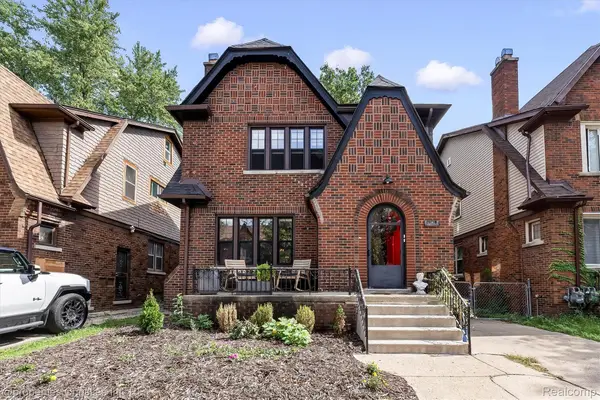 17342 Warrington Drive, Detroit, MI 48221