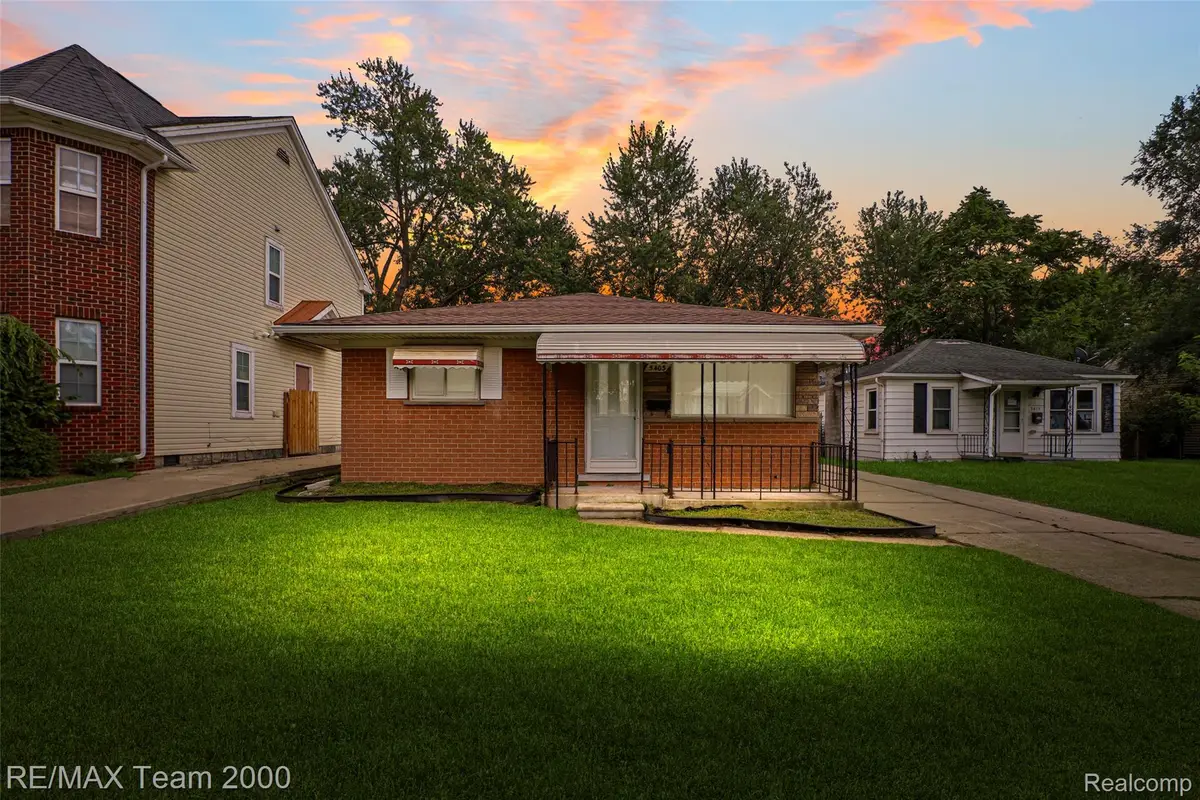 5403 Katherine Street, Dearborn Heights, MI 48125 - #1