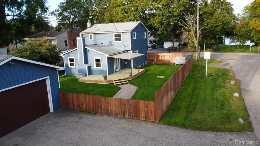 2926 Lansdowne Road, Waterford, MI 48329 - #2