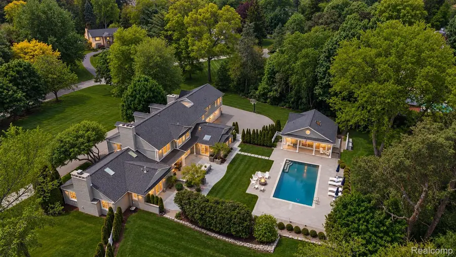 232 Guilford Road, Bloomfield Hills, MI 48304 - #2