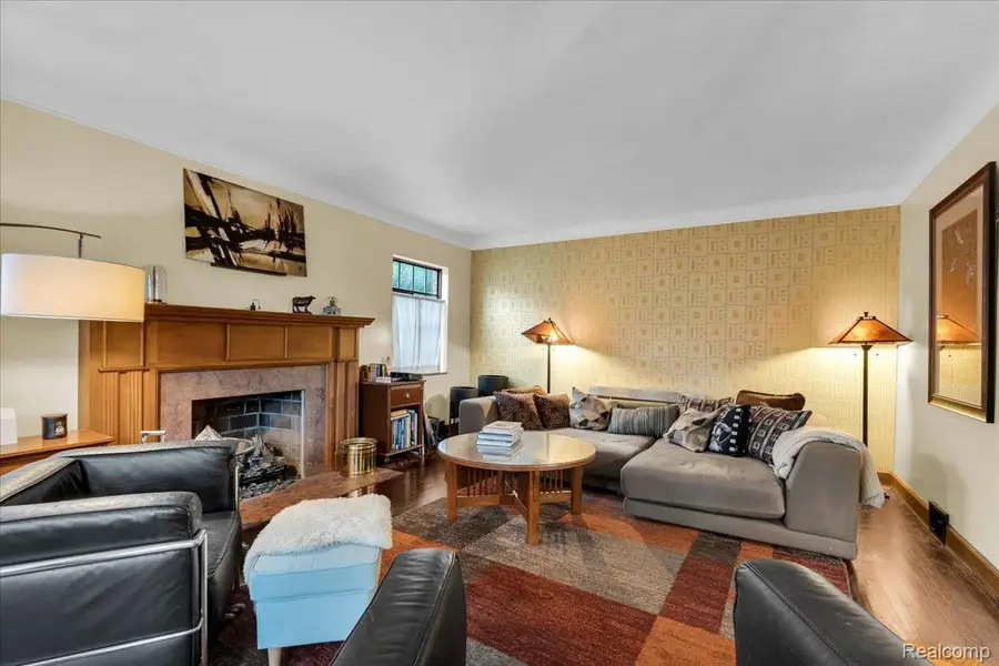 295 Piper Boulevard, Detroit, MI 48215 - #3