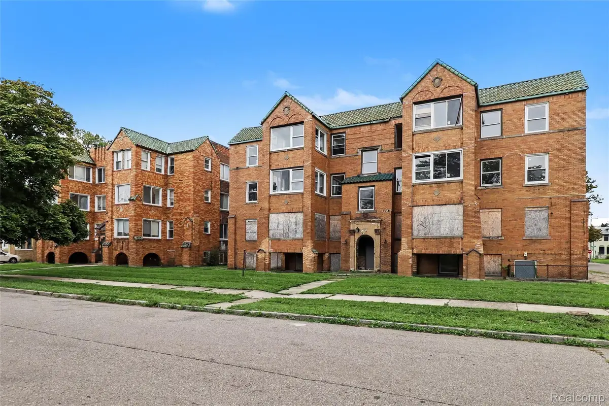 3017 W Buena Vista Street, Detroit, MI 48238 - #1