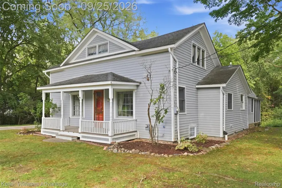 32100 W 9 Mile Road, Farmington, MI 48336 - #3