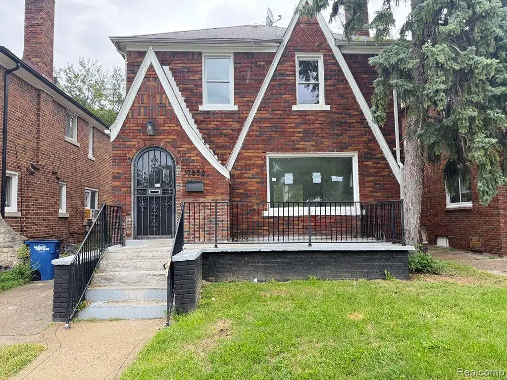 17558 San Juan Drive, Detroit, MI 48221 - #1