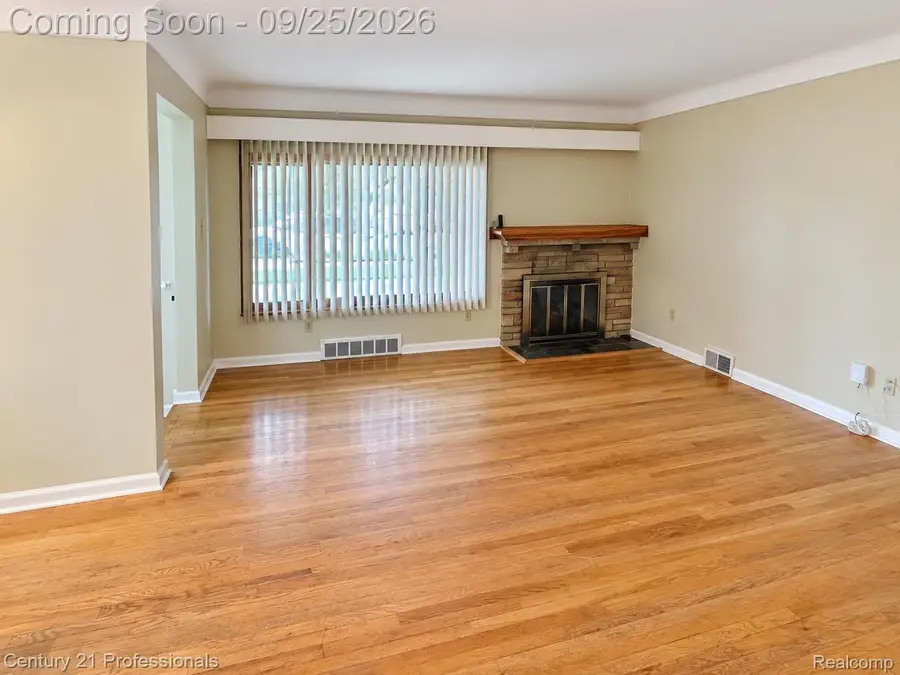 9290 Jerome, Redford, MI 48239 - #3