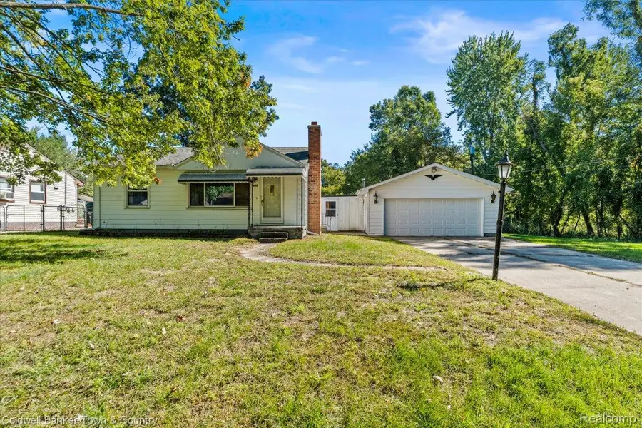 485 Rivard Boulevard, Waterford, MI 48327 - #2