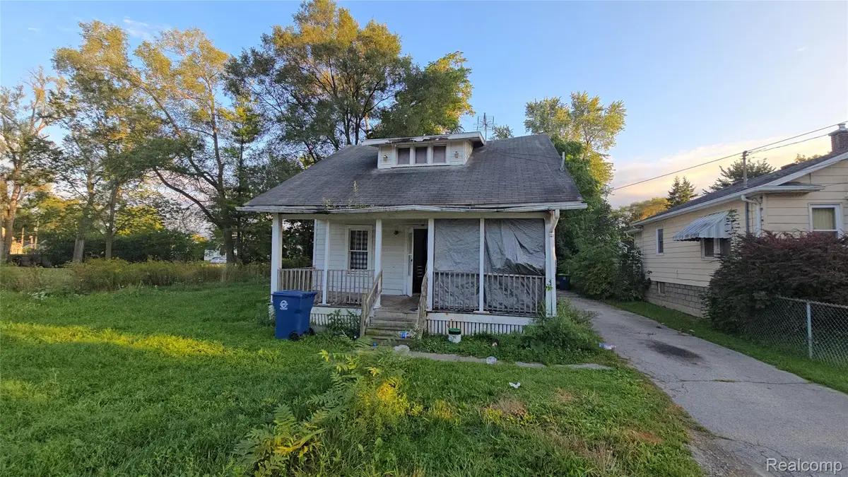 2418 Bewick Street, Saginaw, MI 48601 - #1