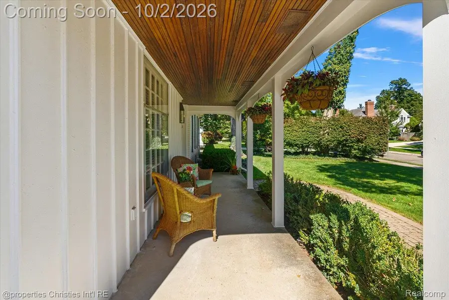 936 S Glenhurst Drive, Birmingham, MI 48009 - #3