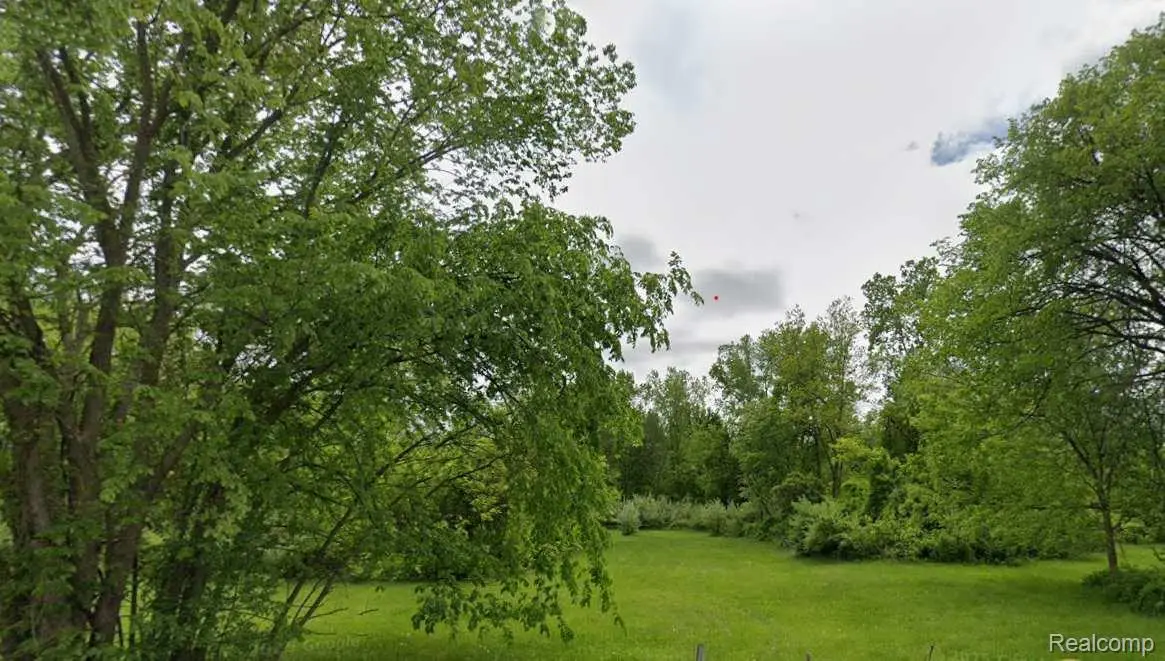 37521 Utica Road, Sterling Heights, MI 48312 - #1