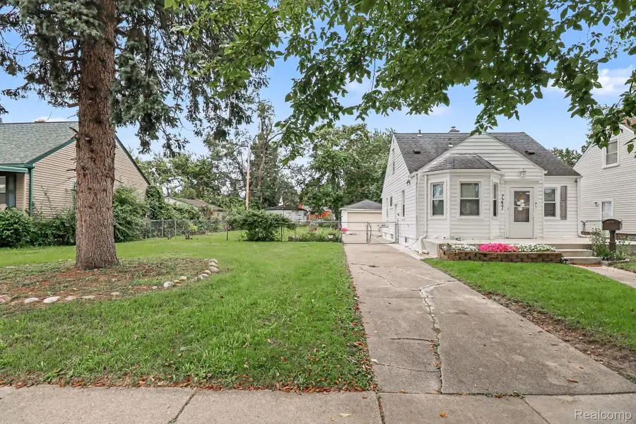 7251 Dolphin, Detroit, MI 48239 - #2