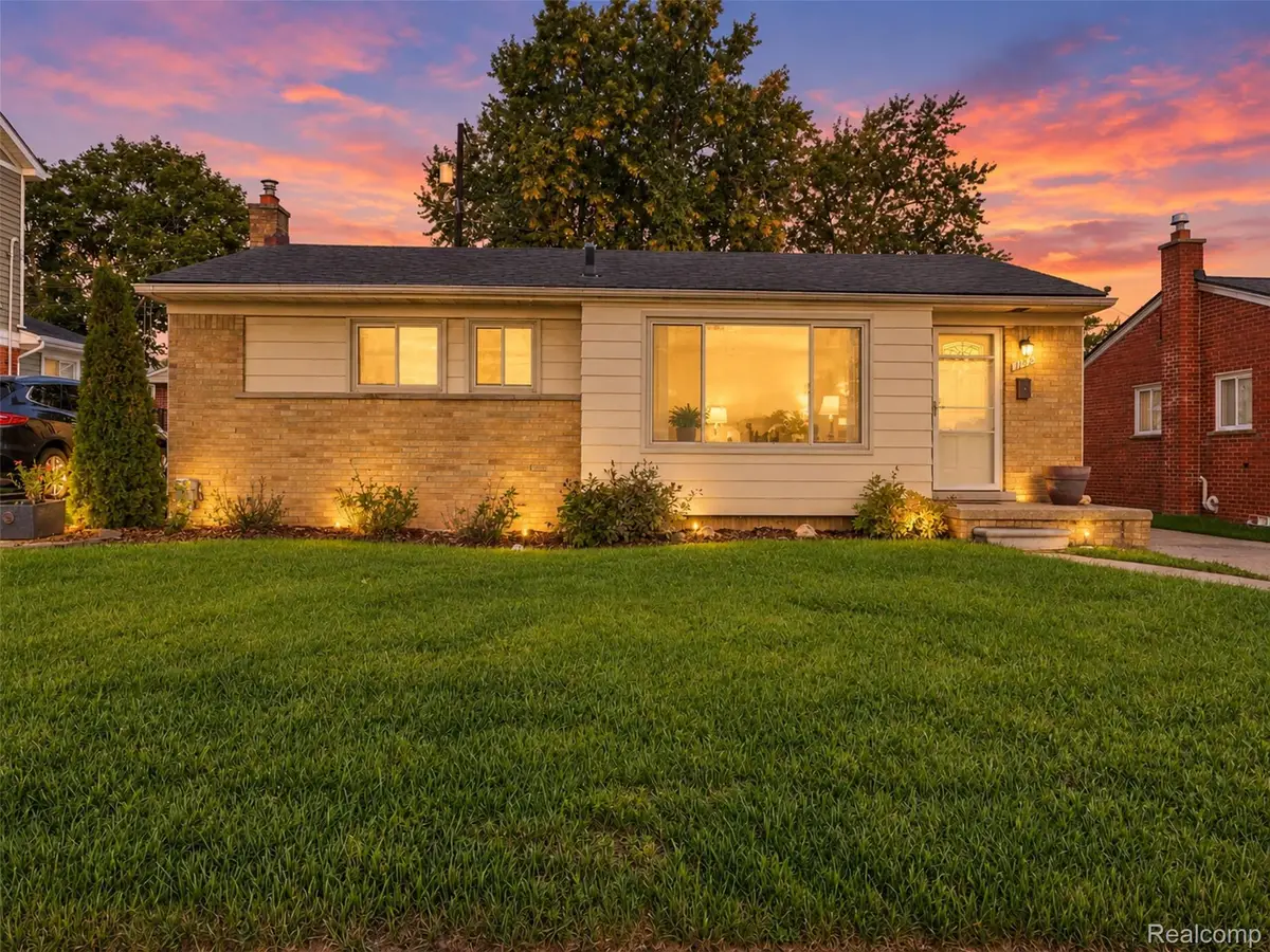 1199 N Stephen Avenue, Clawson, MI 48017 - #1