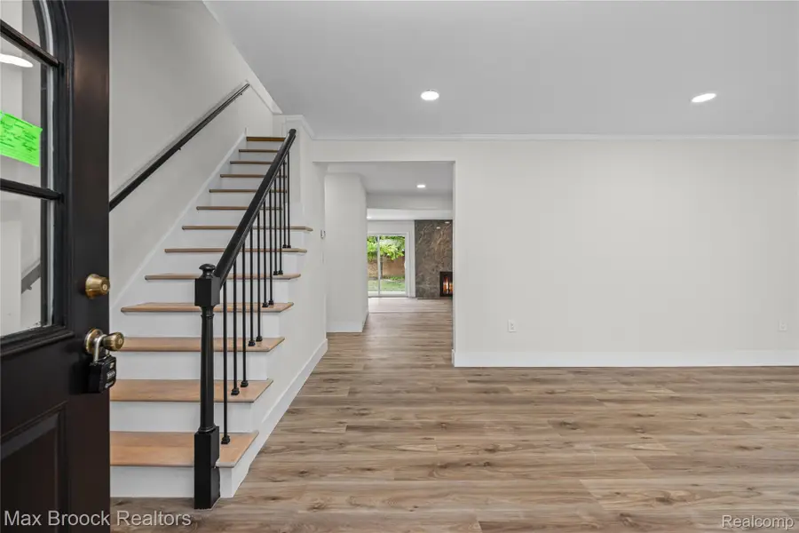 30190 Northgate Drive, Southfield, MI 48076 - #3