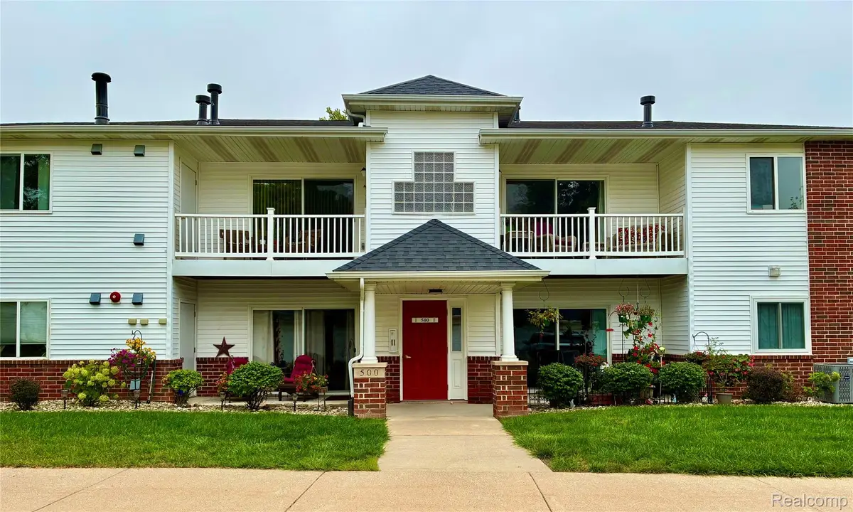 512 Carom Circle, Mason, MI 48854 - #1