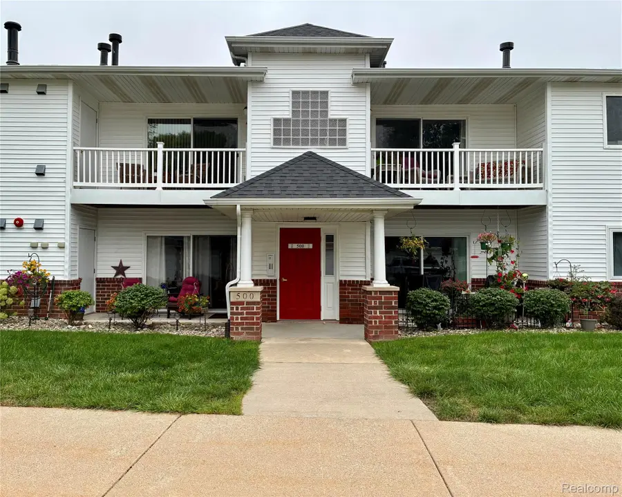 512 Carom Circle, Mason, MI 48854 - #2