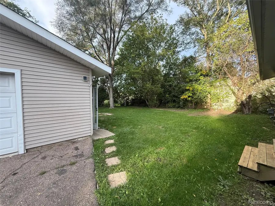 5489 Avis Drive, Burton, MI 48519 - #3