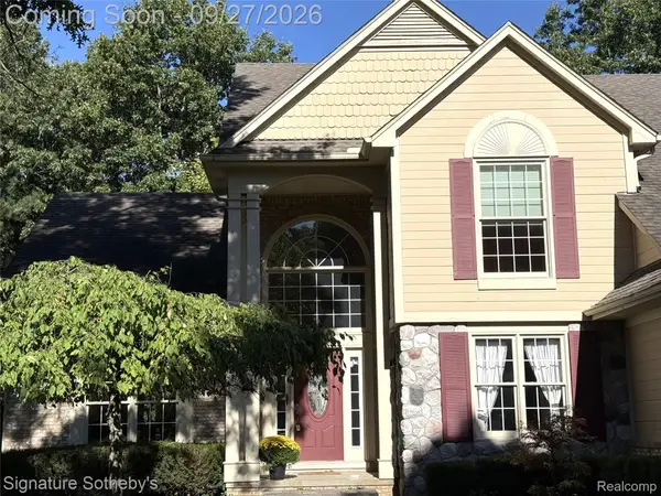 7250 Aaronway Drive, WestBloomfield, MI 48324