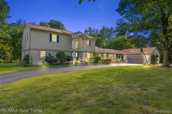 1450 Lenox Road, BloomfieldHills, MI 48304