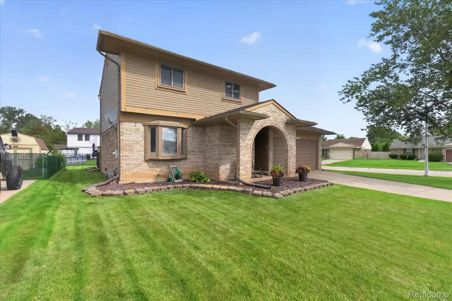 20110 Red Cedar Drive, Brownstown, MI 48183 - #2