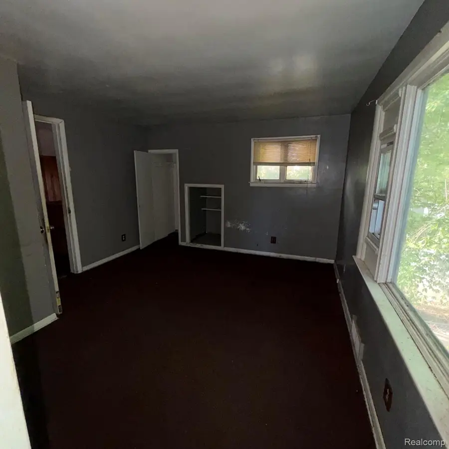 19403 Stahelin Avenue, Detroit, MI 48219 - #2
