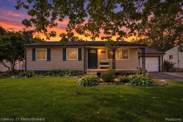 4188 Carmanwood Drive, Flint, MI 48507
