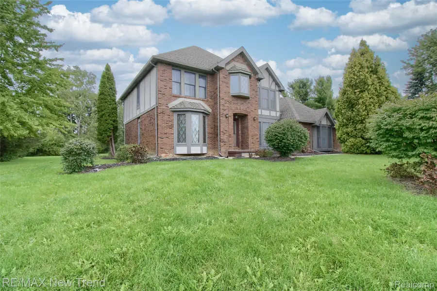 7252 Steeplechase Drive, Saline, MI 48176 - #2