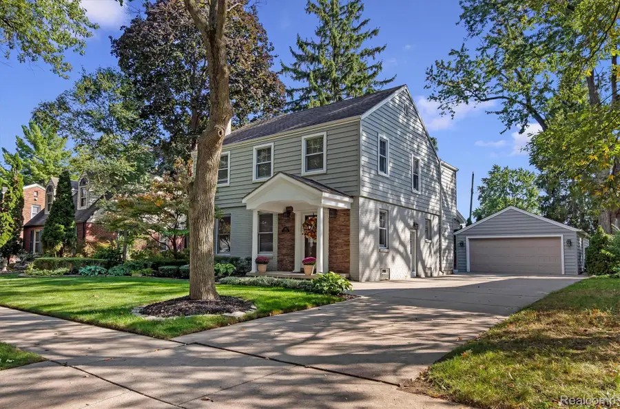 203 Aqua Court, Royal Oak, MI 48073 - #2