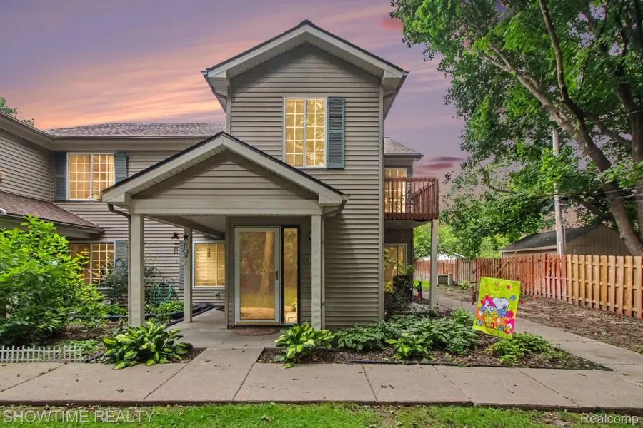 853 Saybrook Drive, Waterford, MI 48327 - #2