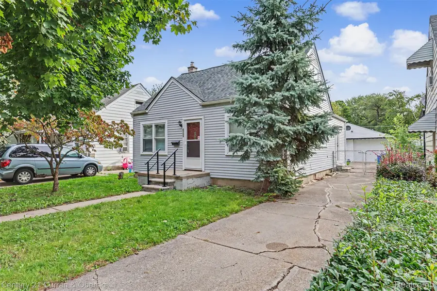 4705 Weddell Street, Dearborn Heights, MI 48125 - #3