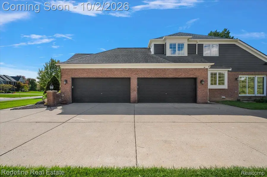 51328 Plymouth Valley Drive, Plymouth, MI 48170 - #3
