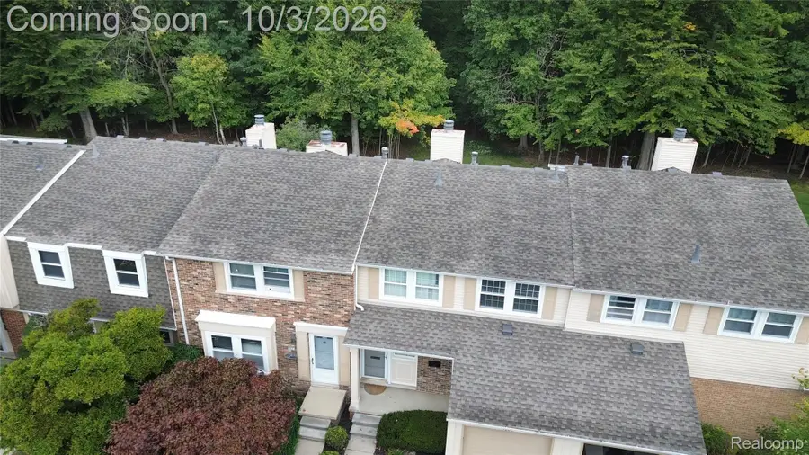 5288 Breeze Hill Place, Troy, MI 48098 - #2