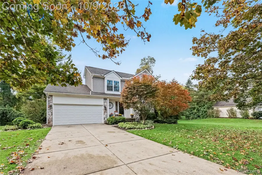 6113 Lake Waldon Drive, Clarkston, MI 48346 - #3
