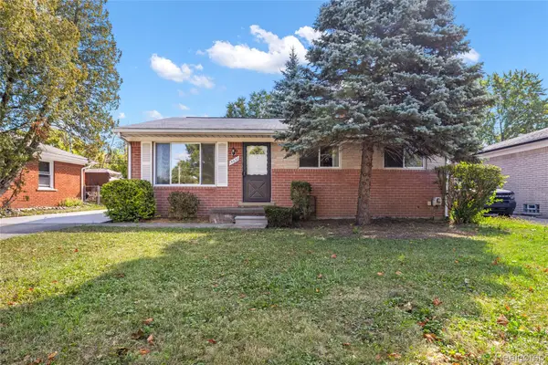 15032 Arcola Street, Livonia, MI 48154