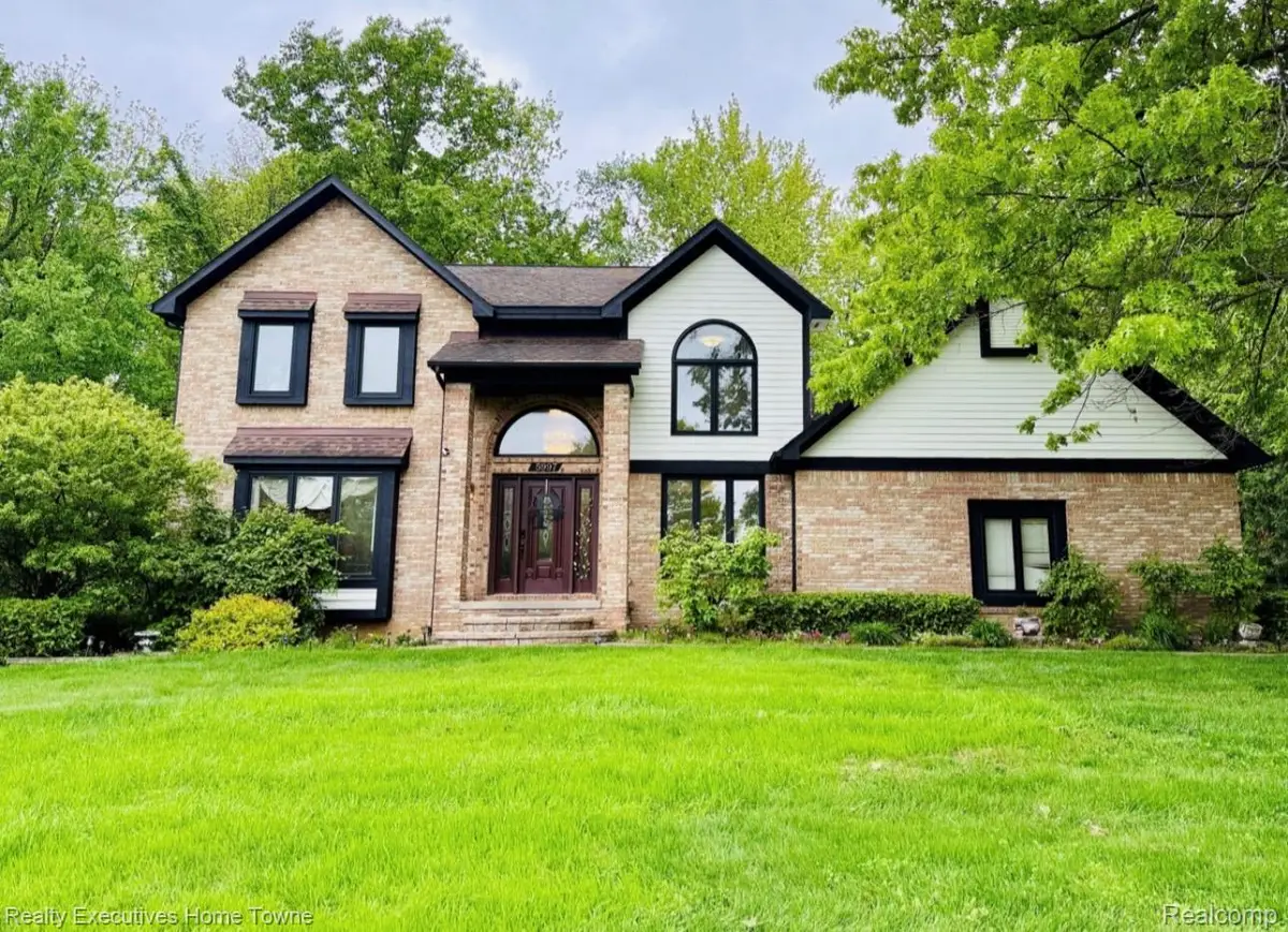 5997 Christina Drive, West Bloomfield, MI 48324 - #1