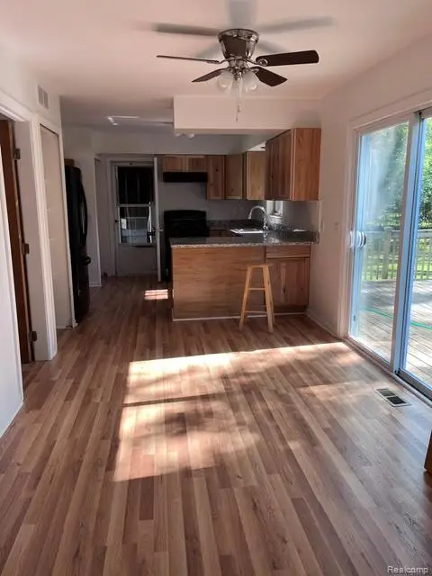 759 Geneva, Waterford, MI 48327 - #3