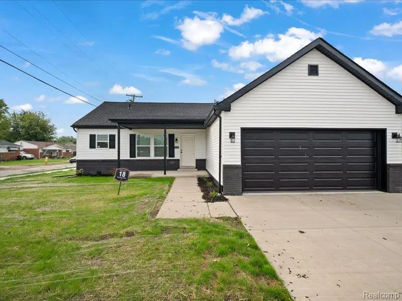 4351 Bridgeport Court, Inkster, MI 48141 - #3